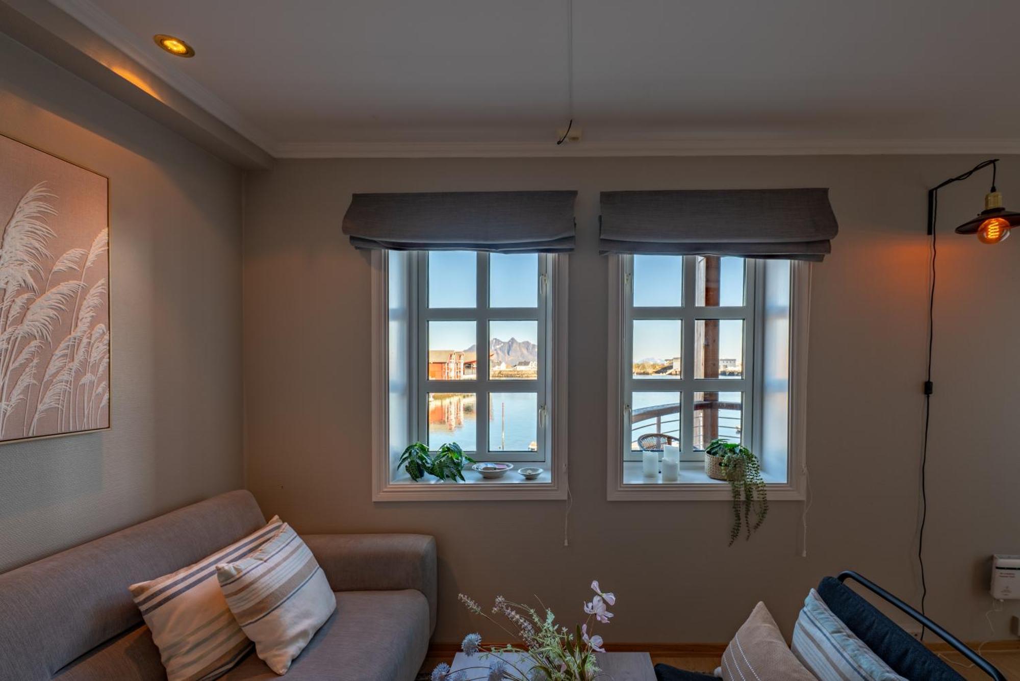 Harbour Sea View *